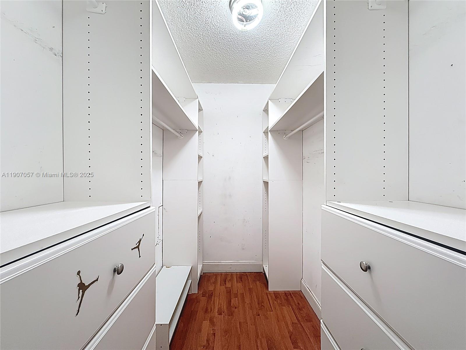 P A AT CORAL REEF - Residential