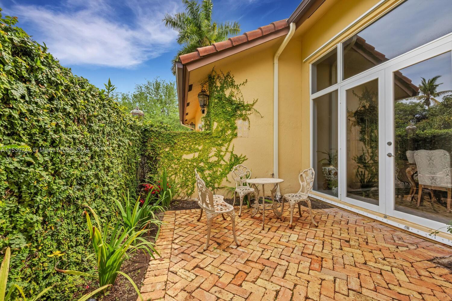 KILLIAN PLACE SUBDIVISION - Residential