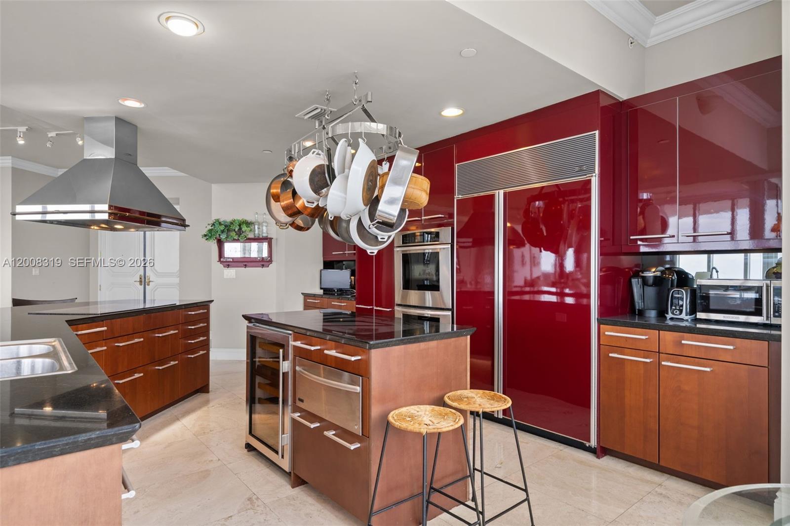 BELLINI CONDO - Residential