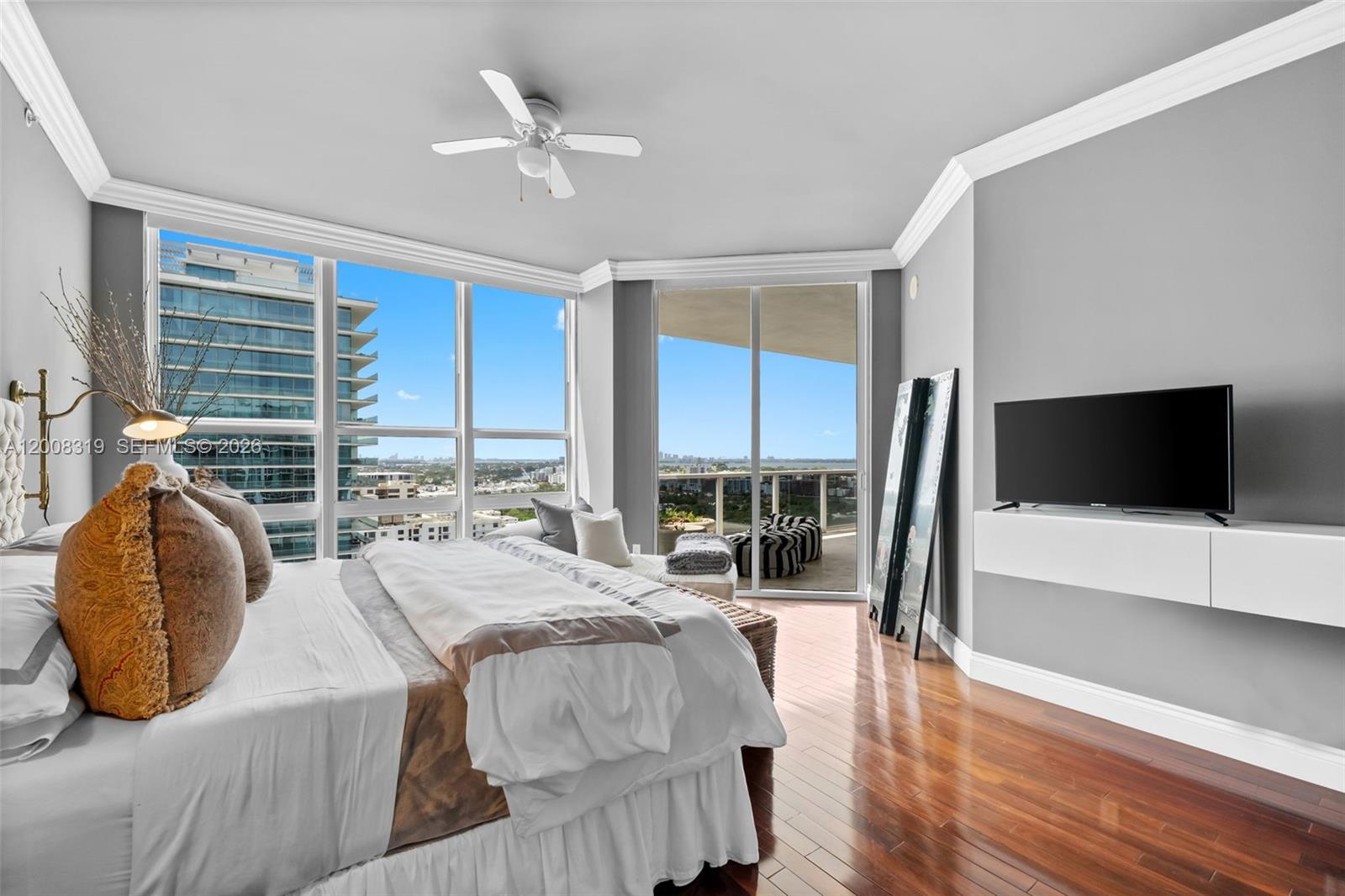 BELLINI CONDO - Residential