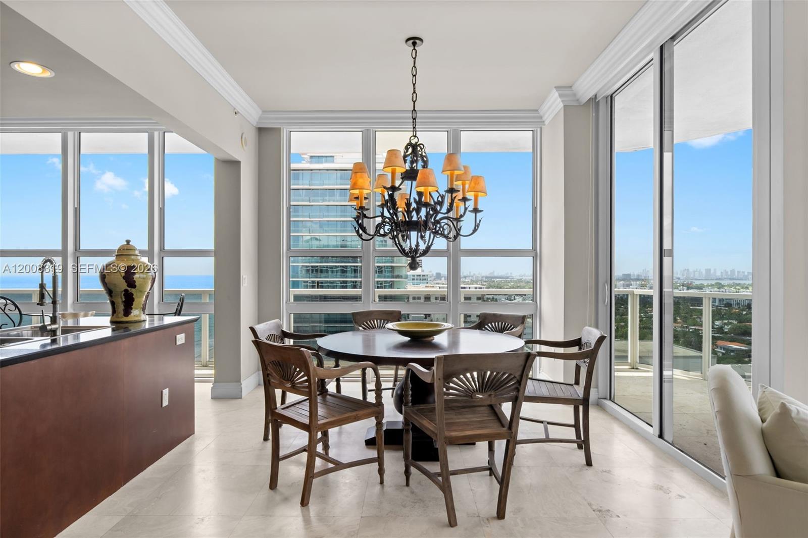 BELLINI CONDO - Residential