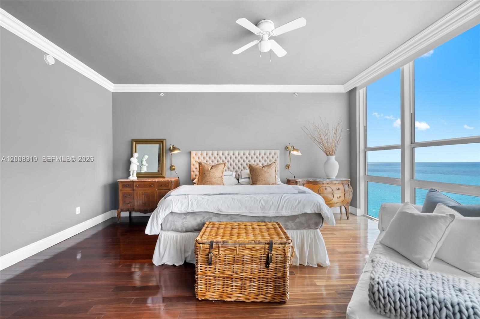 BELLINI CONDO - Residential