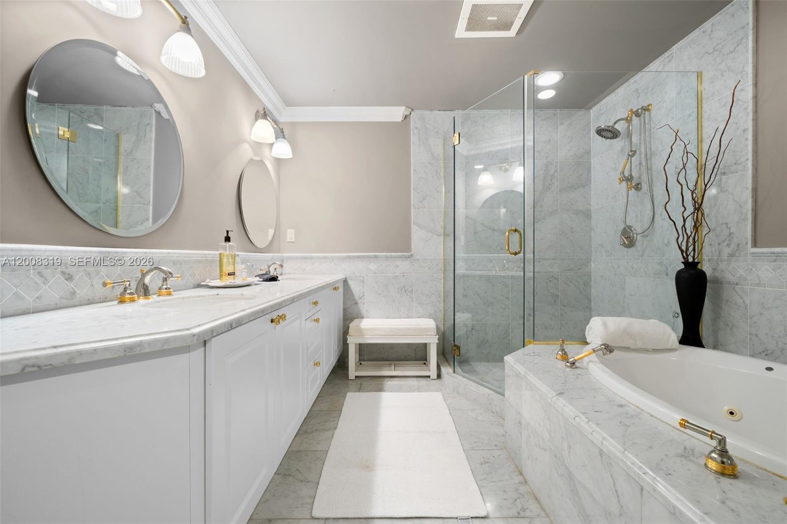 BELLINI CONDO - Residential
