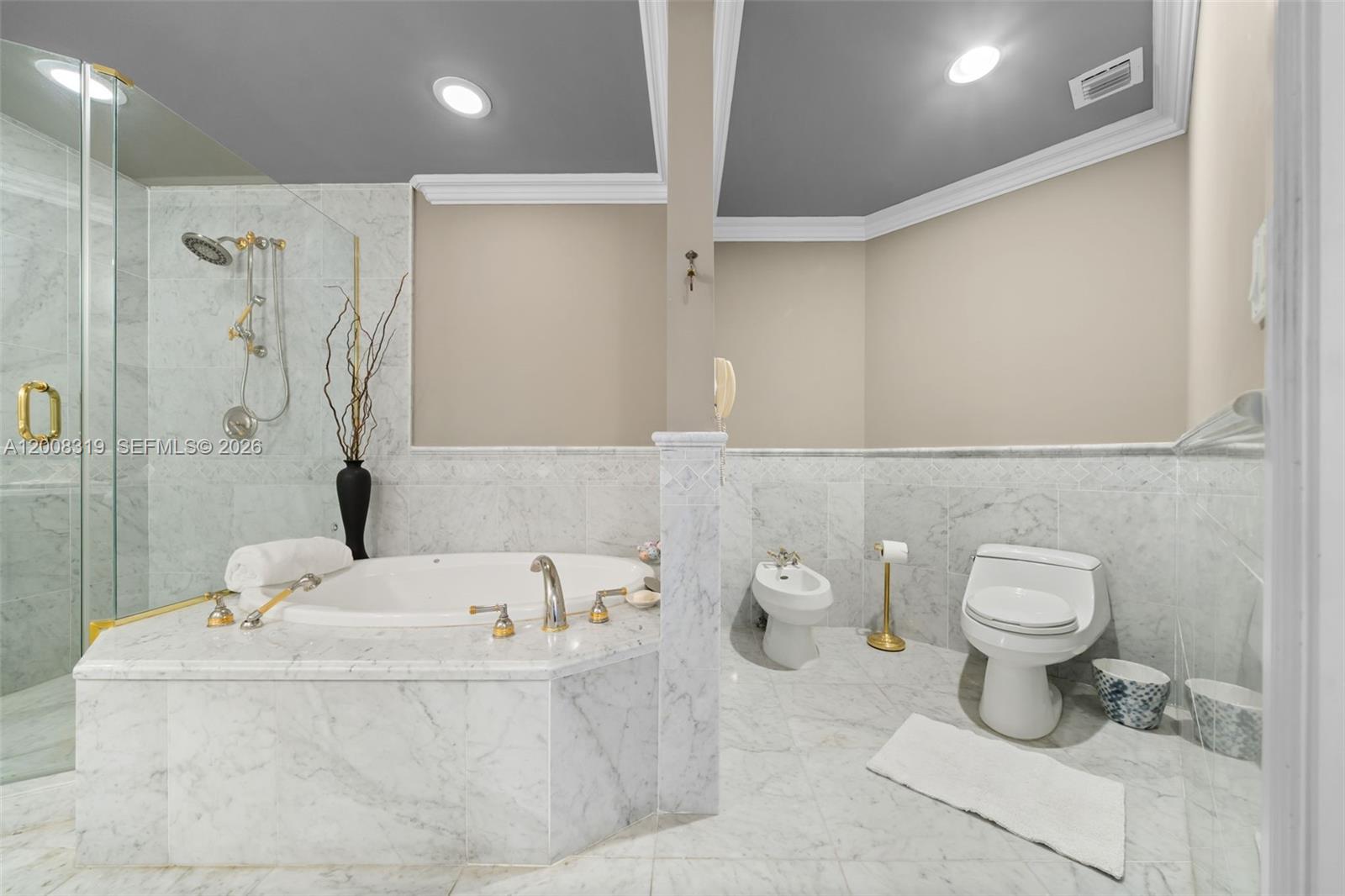 BELLINI CONDO - Residential