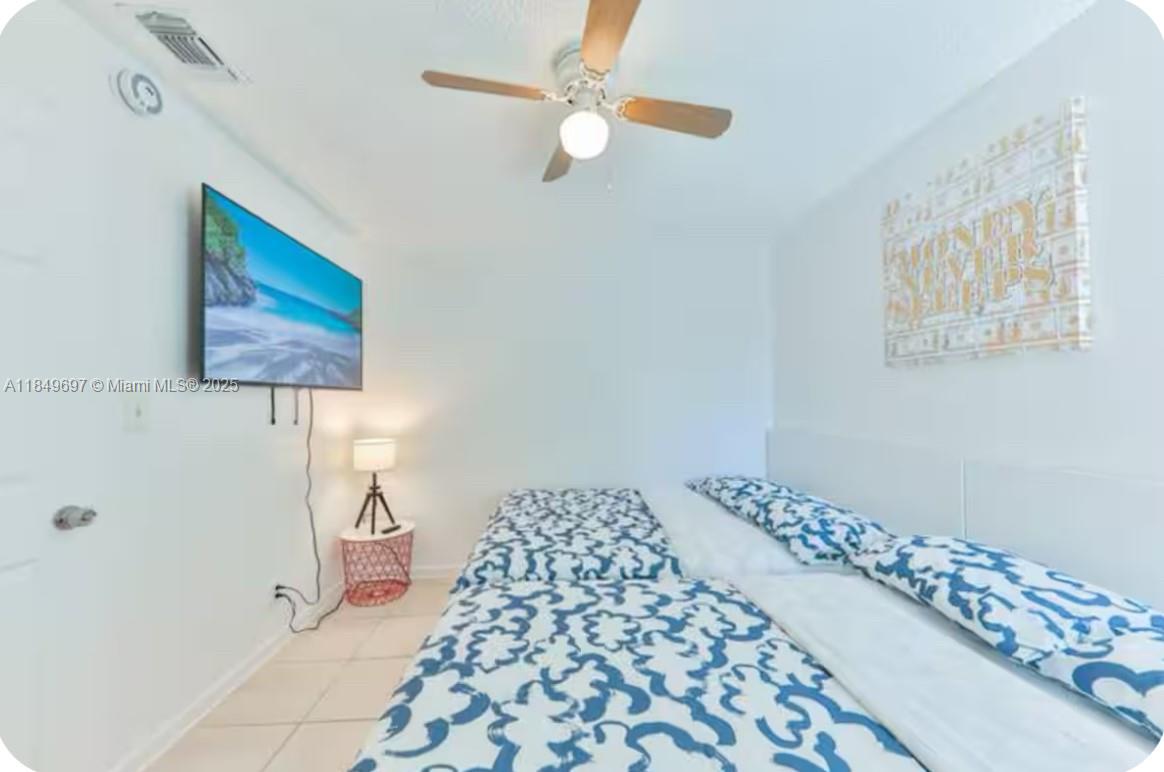 RIVERLAND VILLAGE PARK - Residential Lease