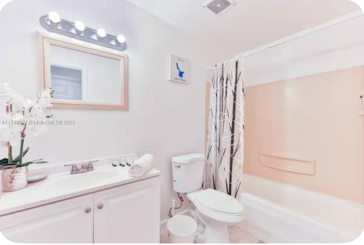 RIVERLAND VILLAGE PARK - Residential Lease