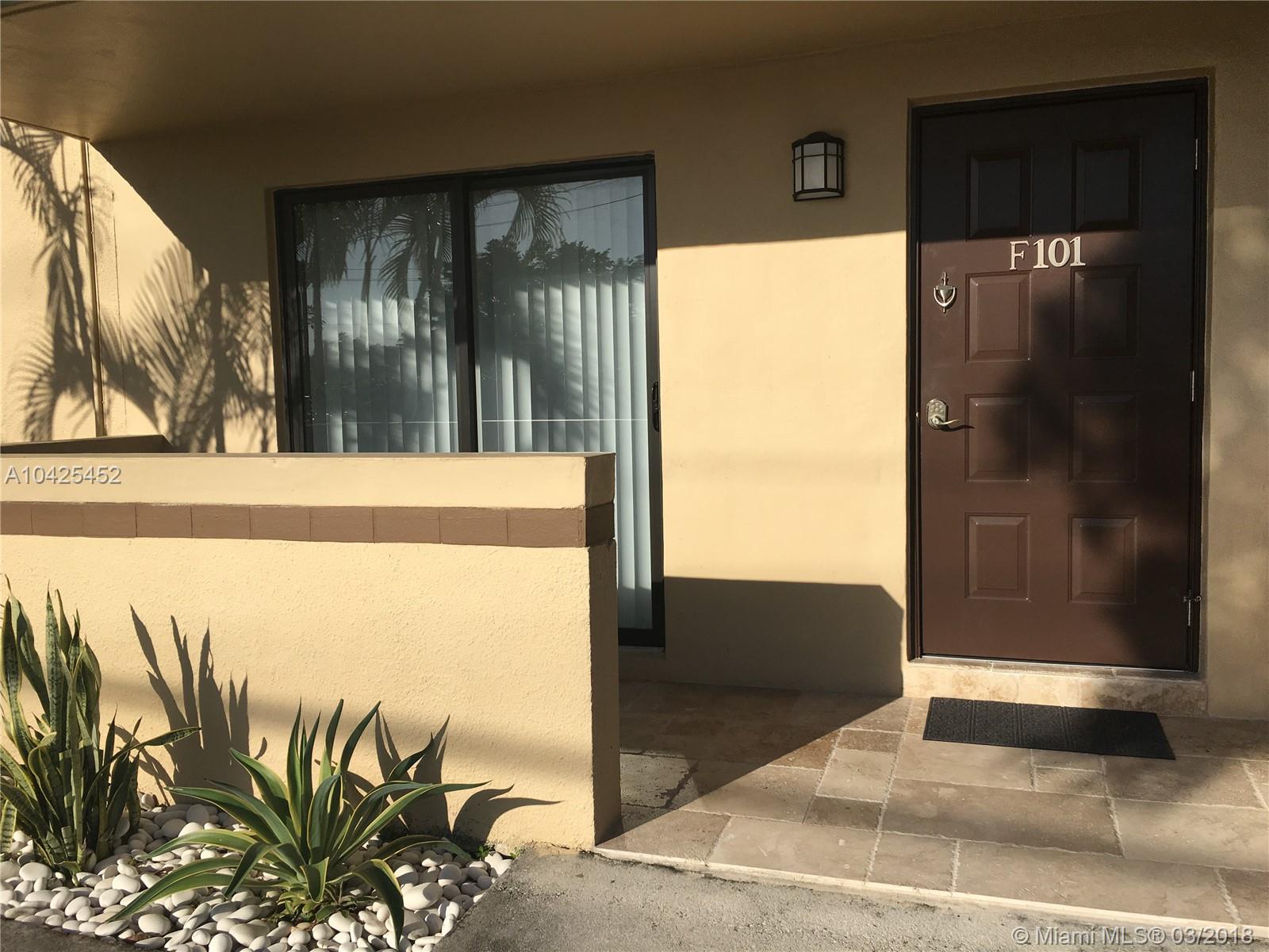 KENDALL LKS EAST PATIO CO - Residential Lease