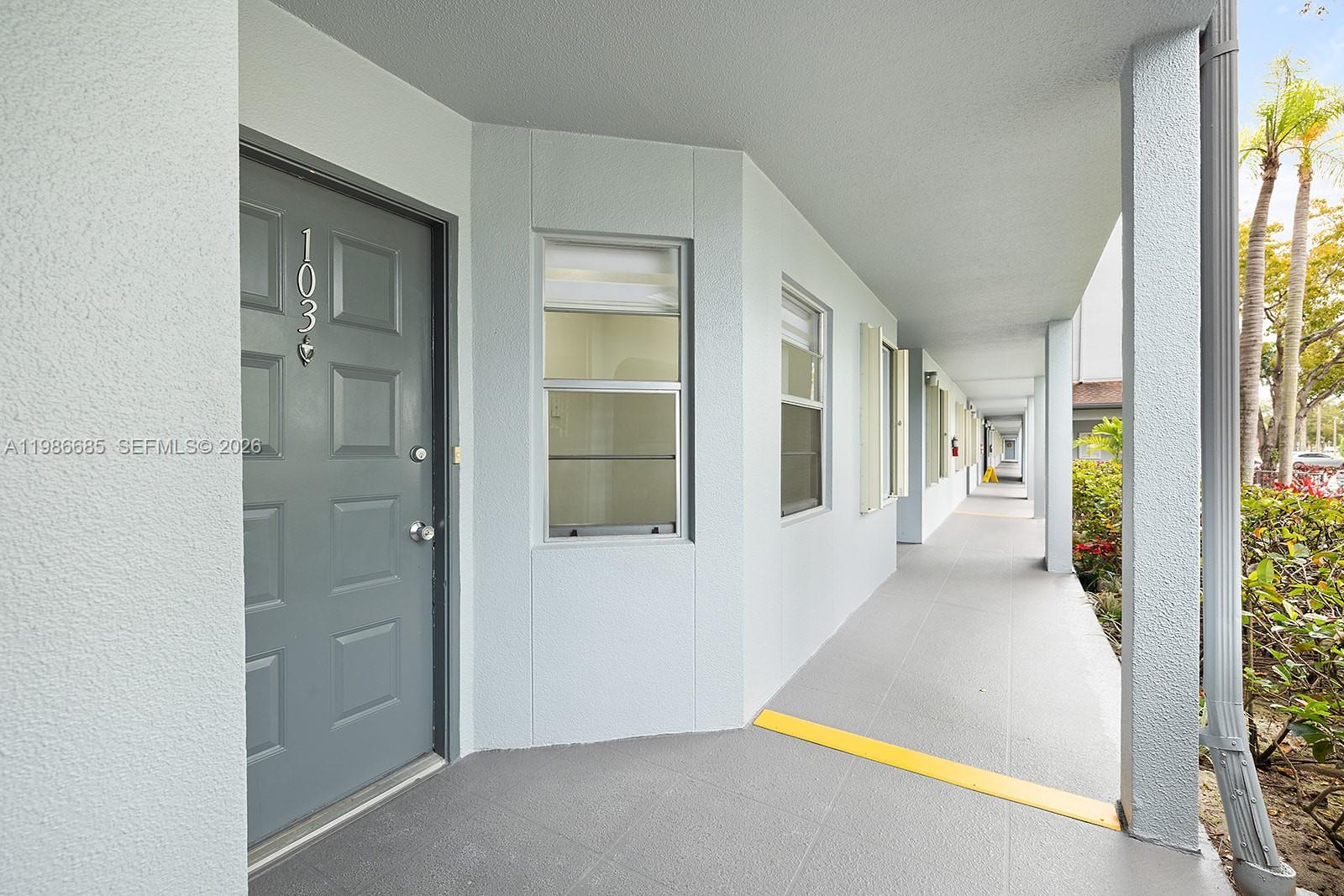 CAMBRIDGE AT CENTURY VILL - Residential