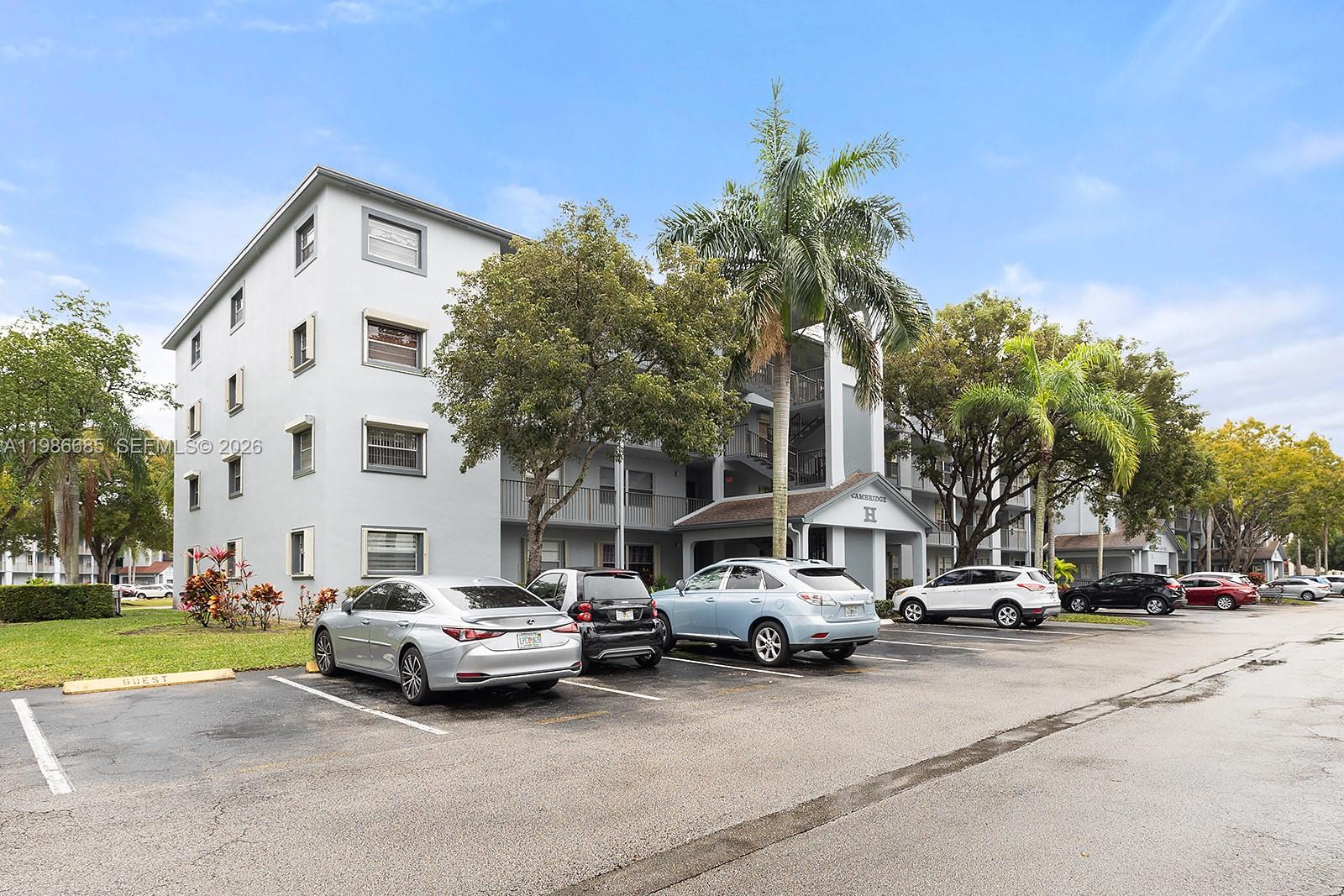 CAMBRIDGE AT CENTURY VILL - Residential