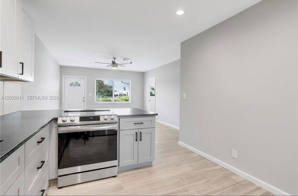 Photo of 2550 N Dixie Hwy #2570, Boca Raton, FL 33431 (MLS # A12003011)