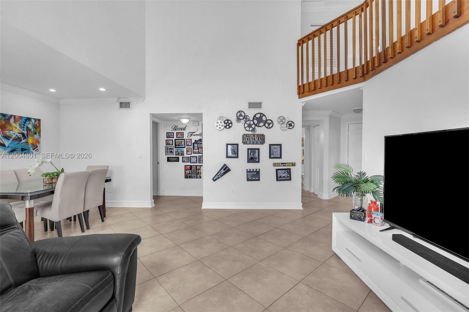 FALCONS LEA - Residential