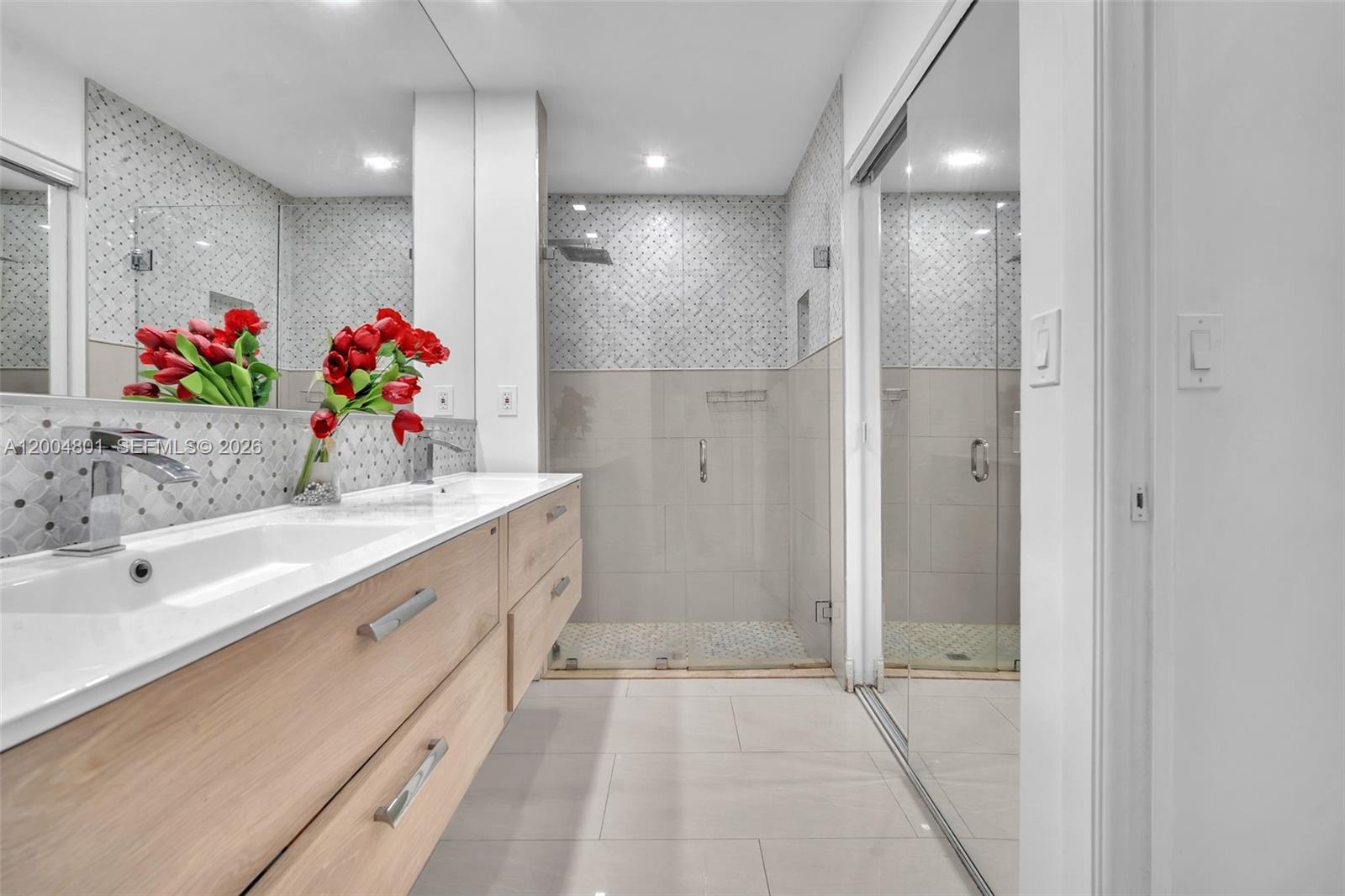 FALCONS LEA - Residential