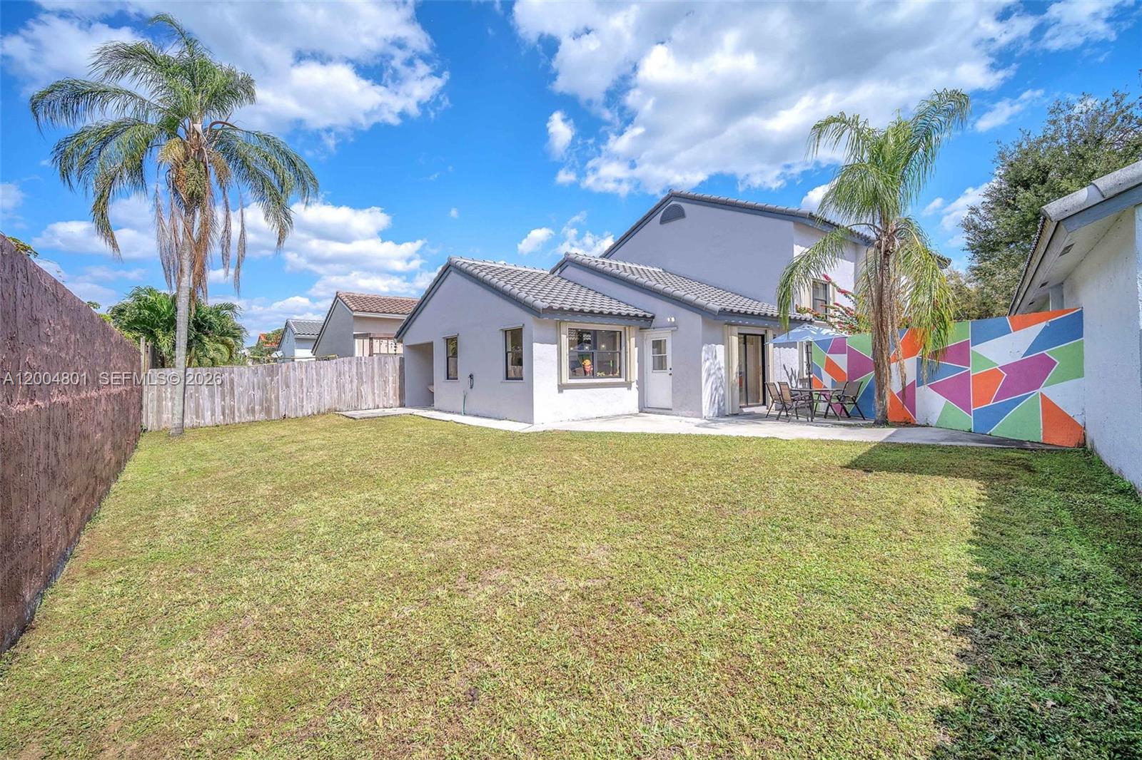 FALCONS LEA - Residential