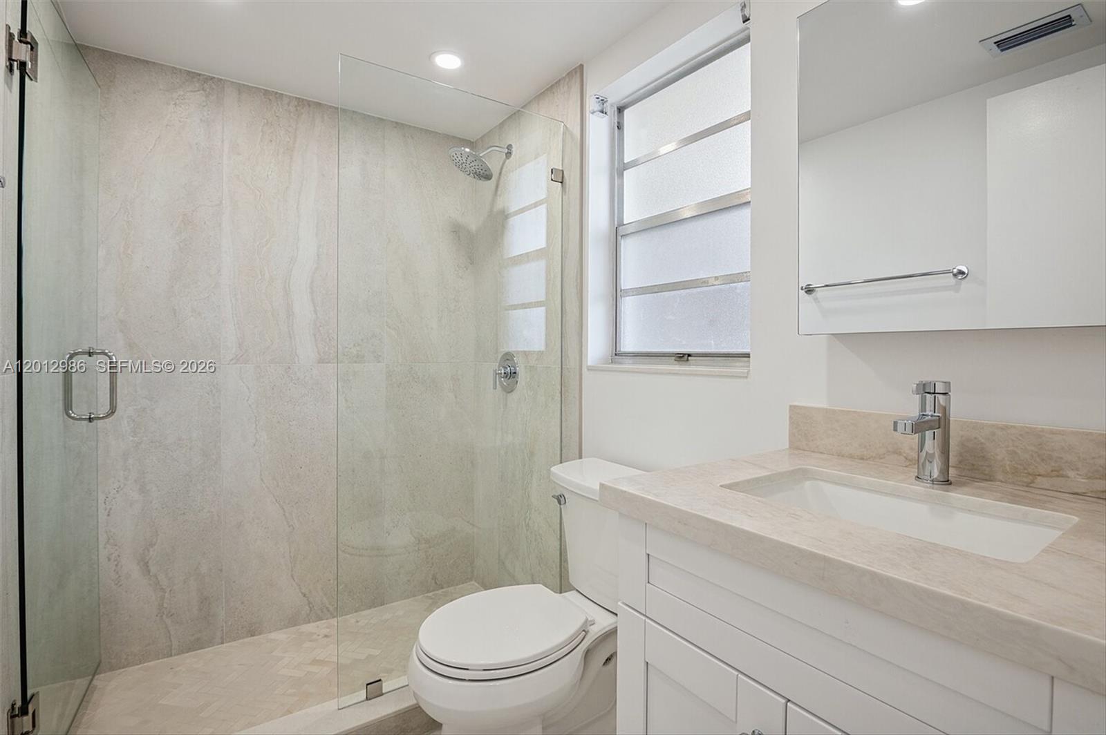KINGS CREEK SO CONDO - Residential Lease