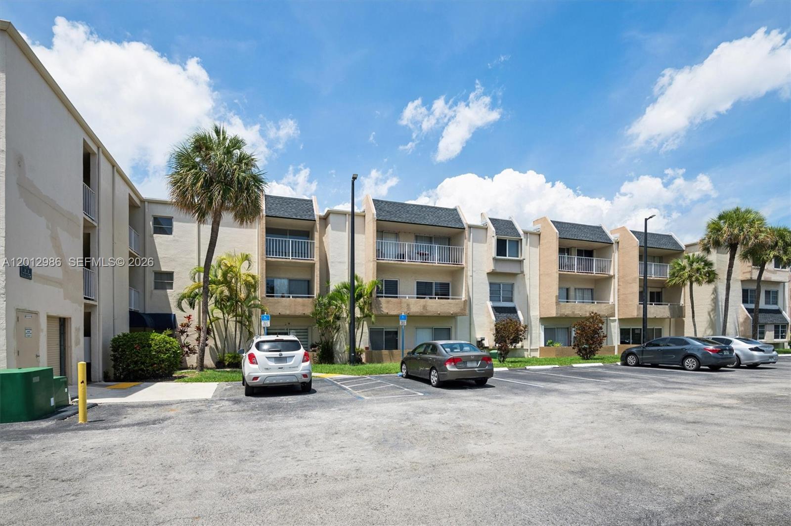 KINGS CREEK SO CONDO - Residential Lease