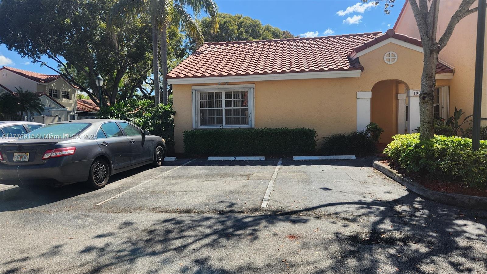 1365 Springside Dr 1365