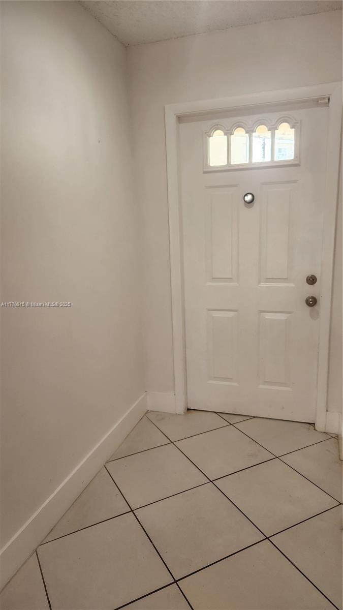 1365 Springside Dr 1365