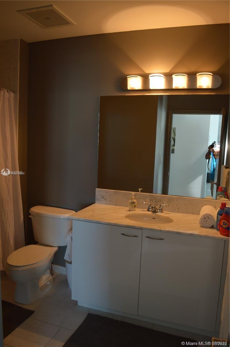 THE LOFT DOWNTOWN II COND - Residential