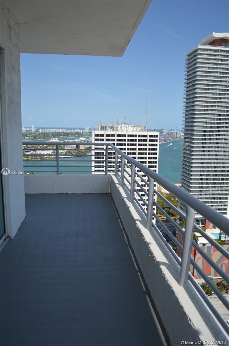 THE LOFT DOWNTOWN II COND - Residential