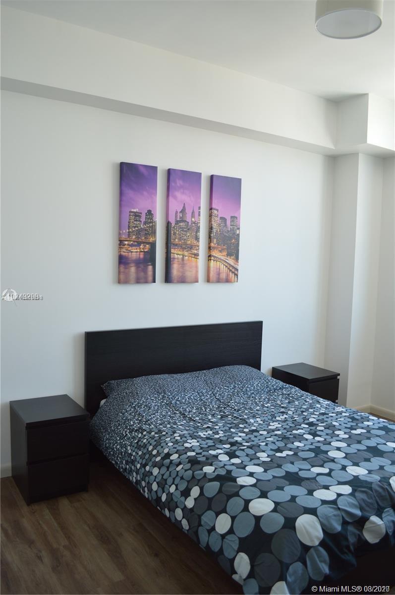 THE LOFT DOWNTOWN II COND - Residential