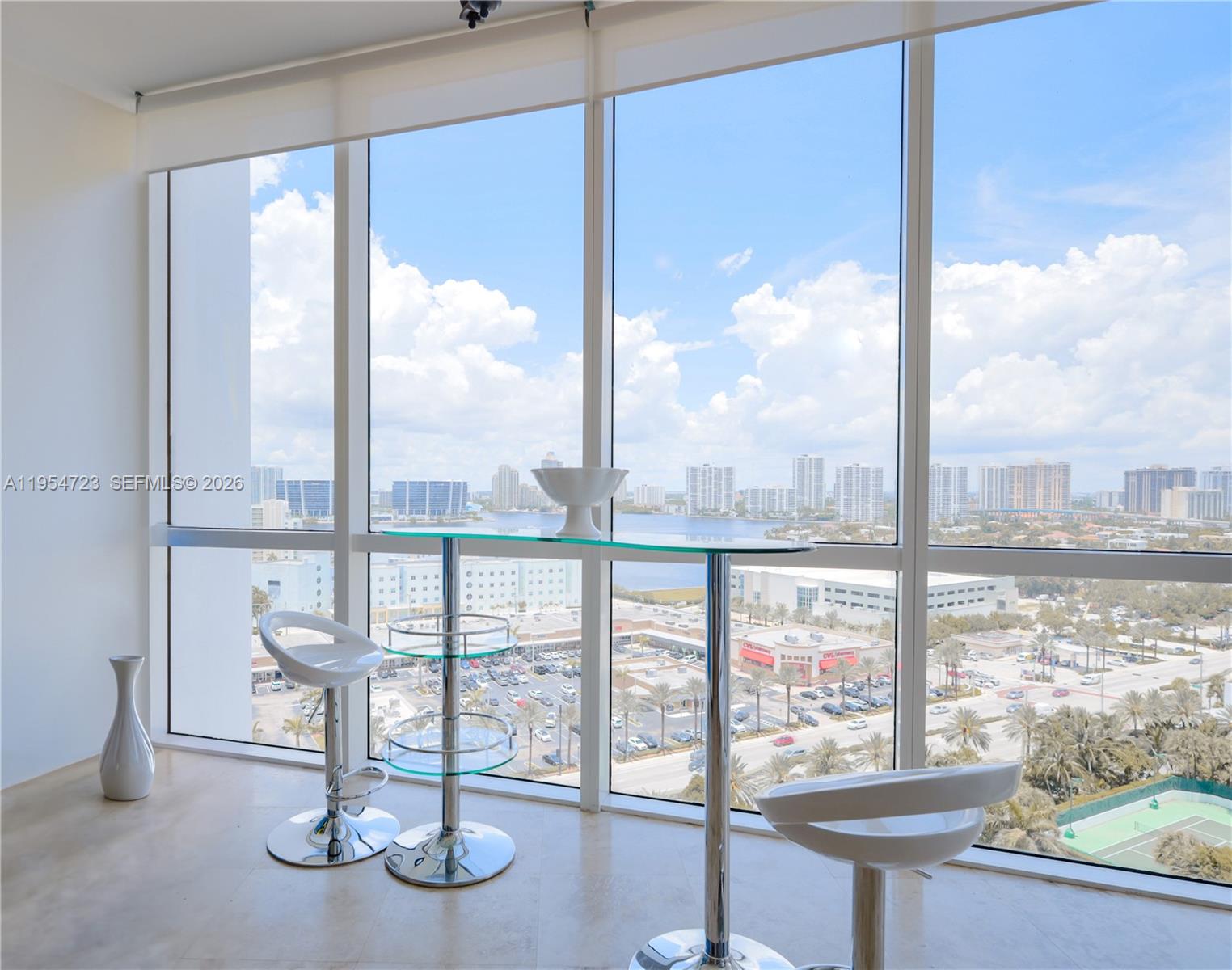 18101 Collins Ave 1703