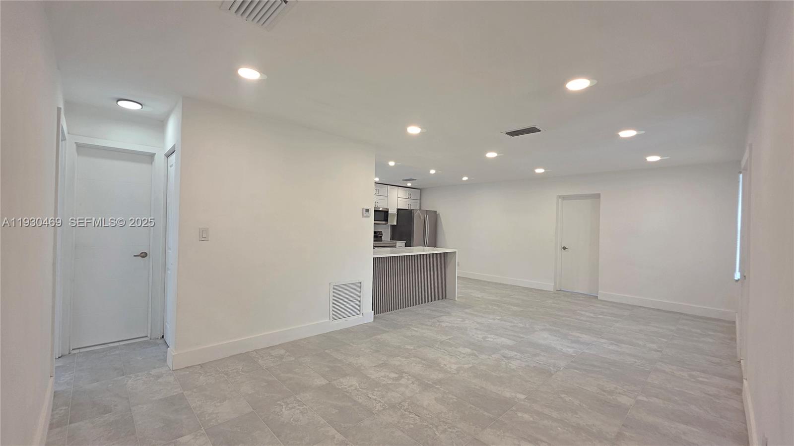 KENDALL GREEN SEC - Residential