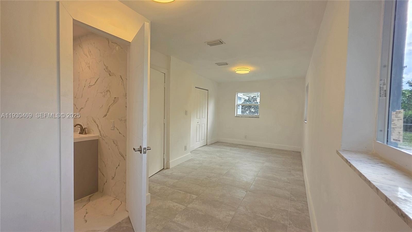 KENDALL GREEN SEC - Residential