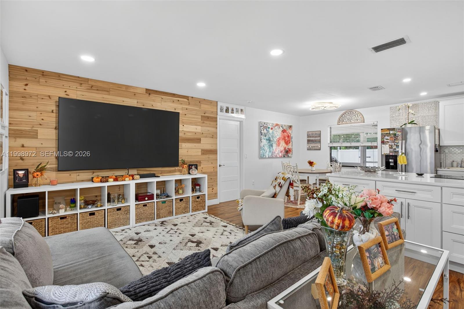 RIVERGLEN EAST - Residential