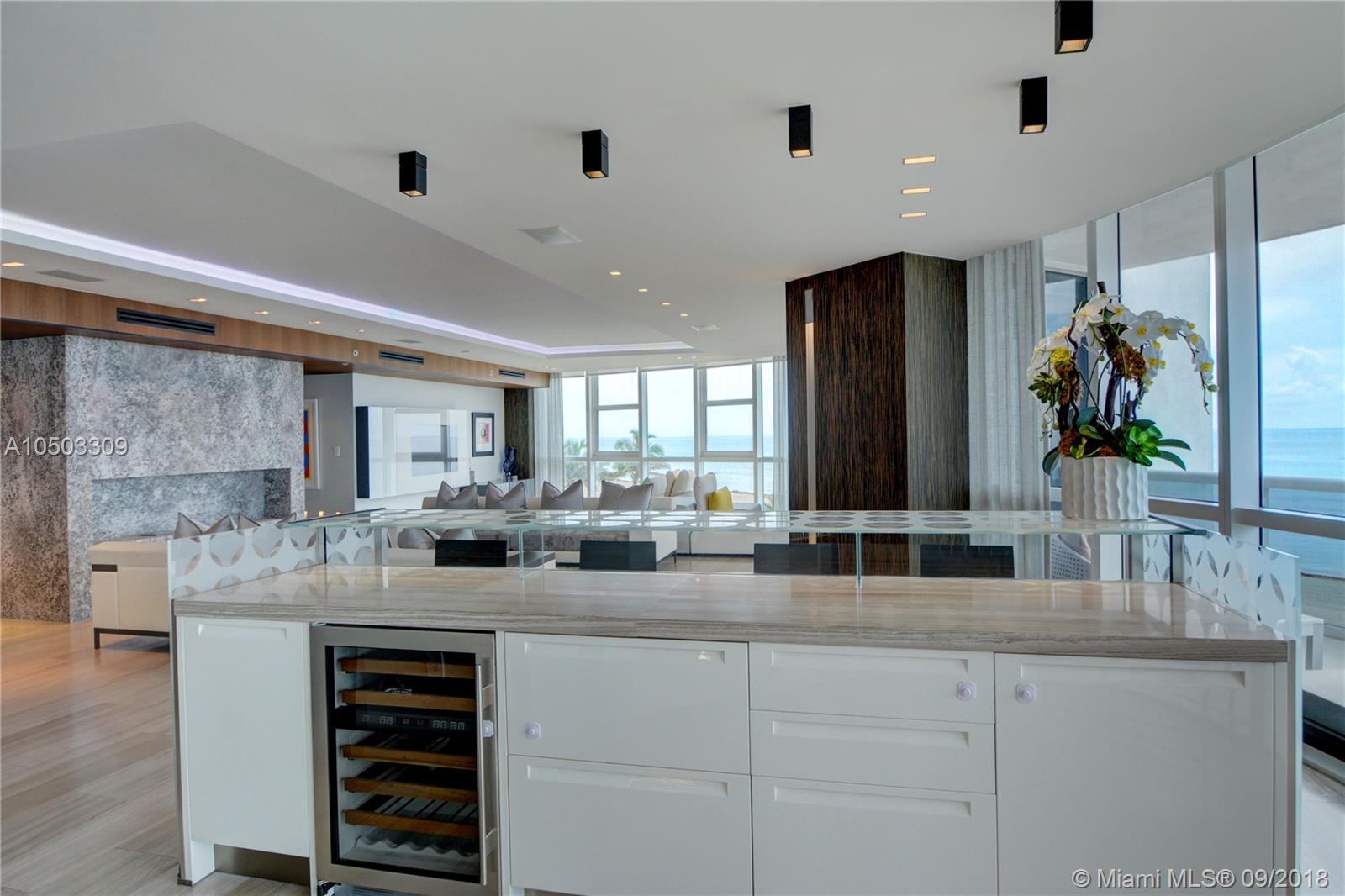 TRUMP ROYALE CONDO - Residential