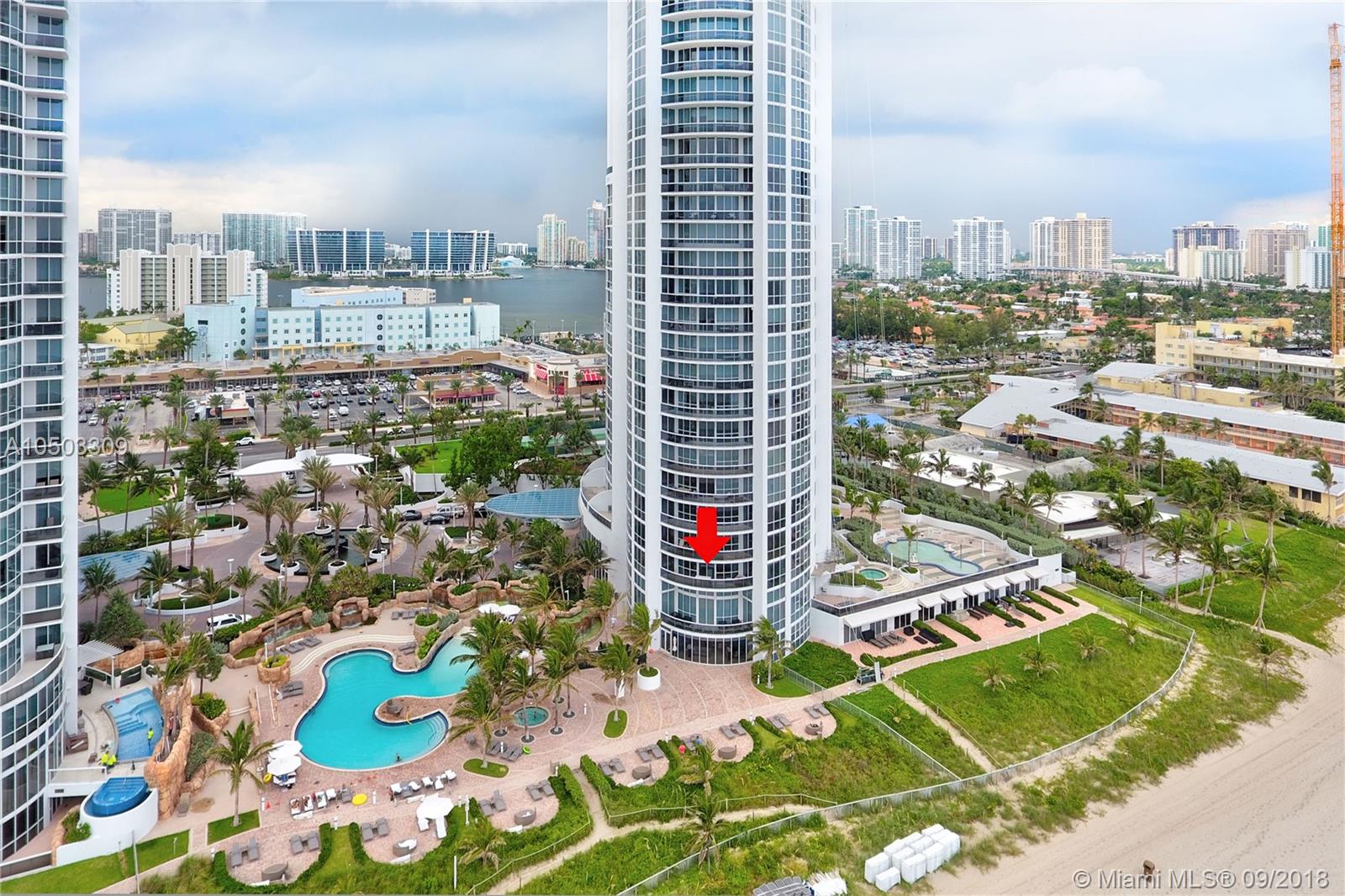 TRUMP ROYALE CONDO - Residential