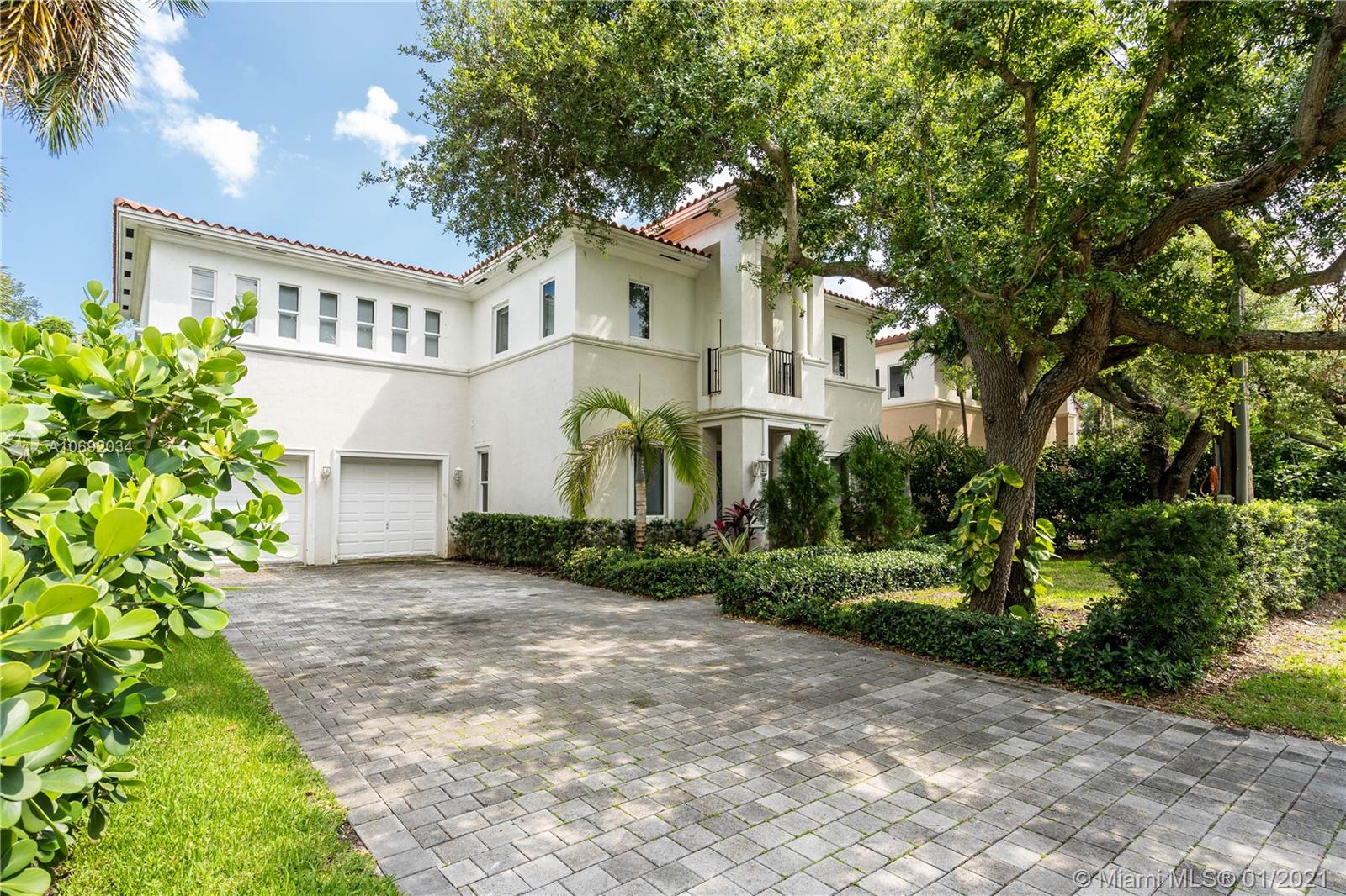 PRICE TERRACE - Residential Income