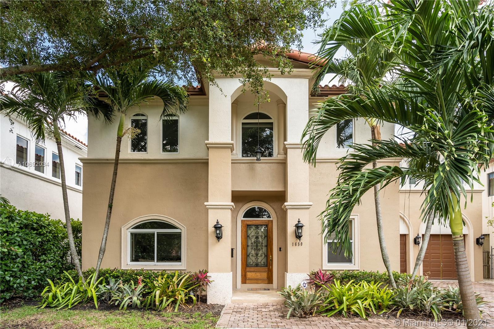 PRICE TERRACE - Residential Income