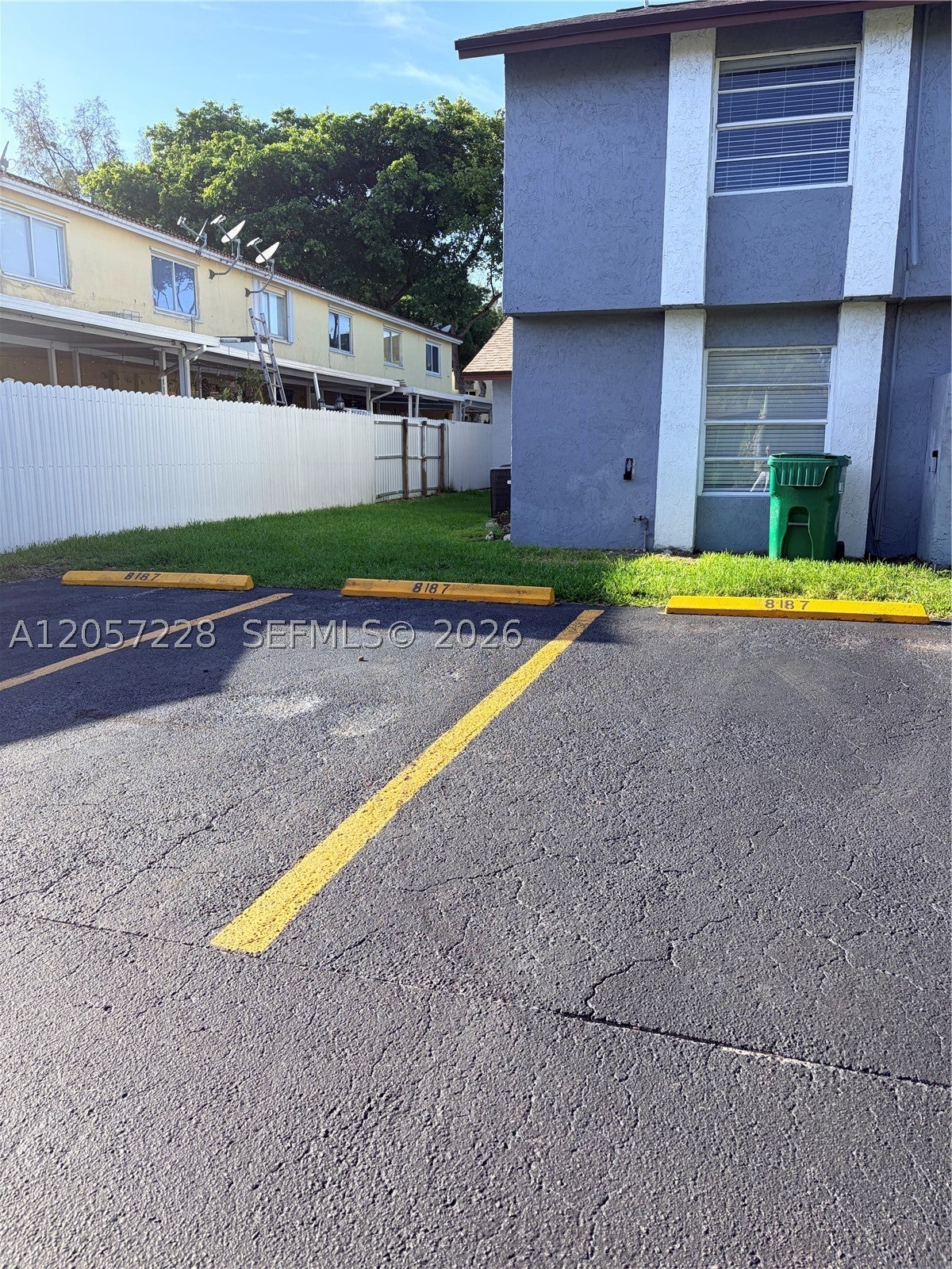 8187 NW 99 St 2265