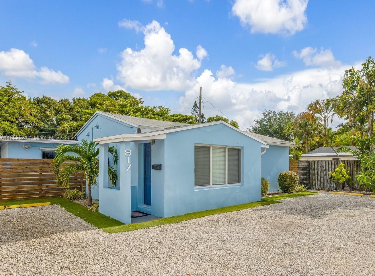 This 3-bedroom, 2-bath single-family home offers stylish updates and flexible living options. With a detached in-law quarters, you have a private space for guests, extended family, or rental income! Inside, enjoy modern finishes and a comfortable layout. The enclosed patio adds a versatile retreat for relaxing or entertaining year-round. A great opportunity for those seeking charm, functionality, and extra space.