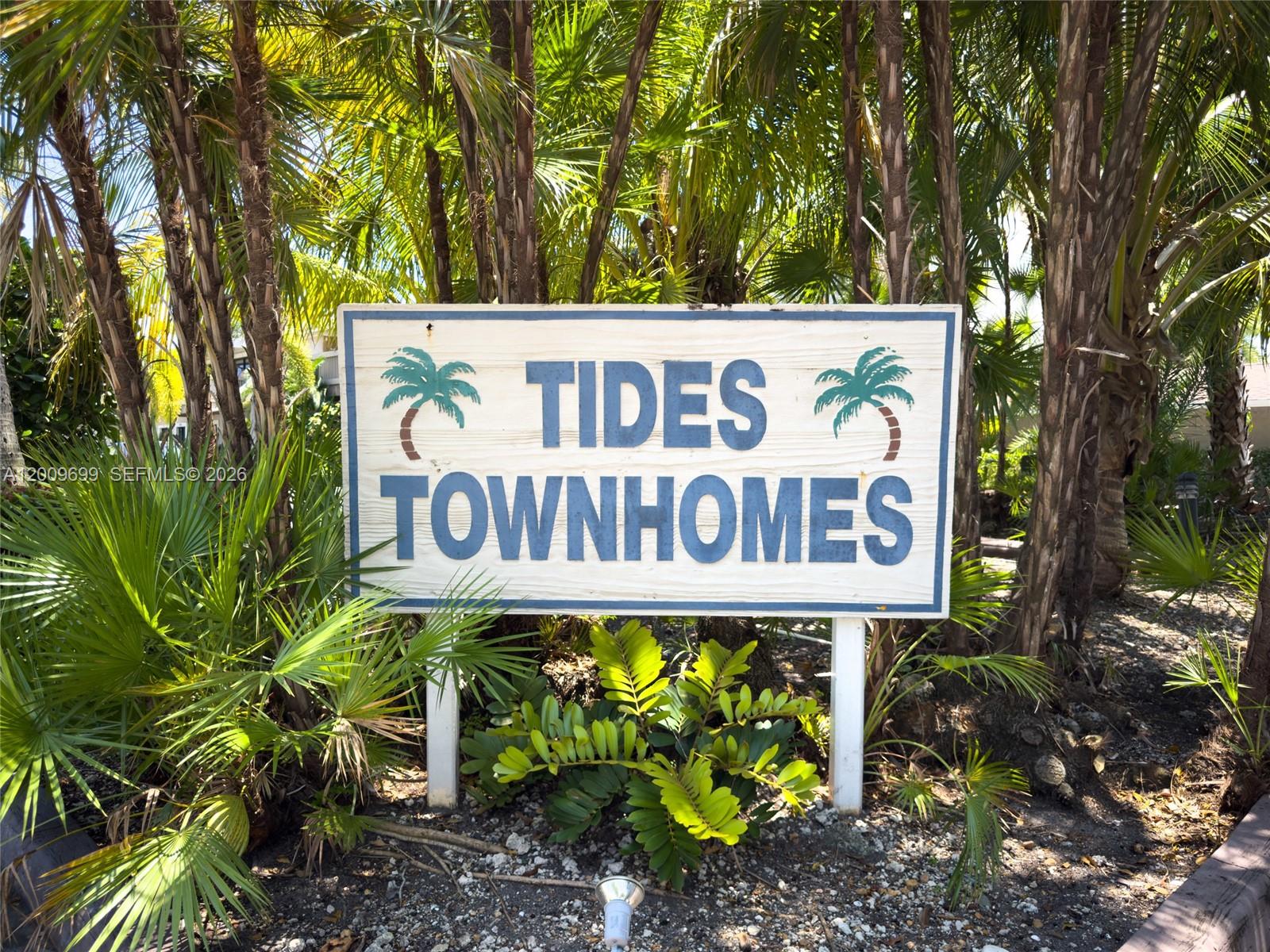EASTERN SHORES - Residential