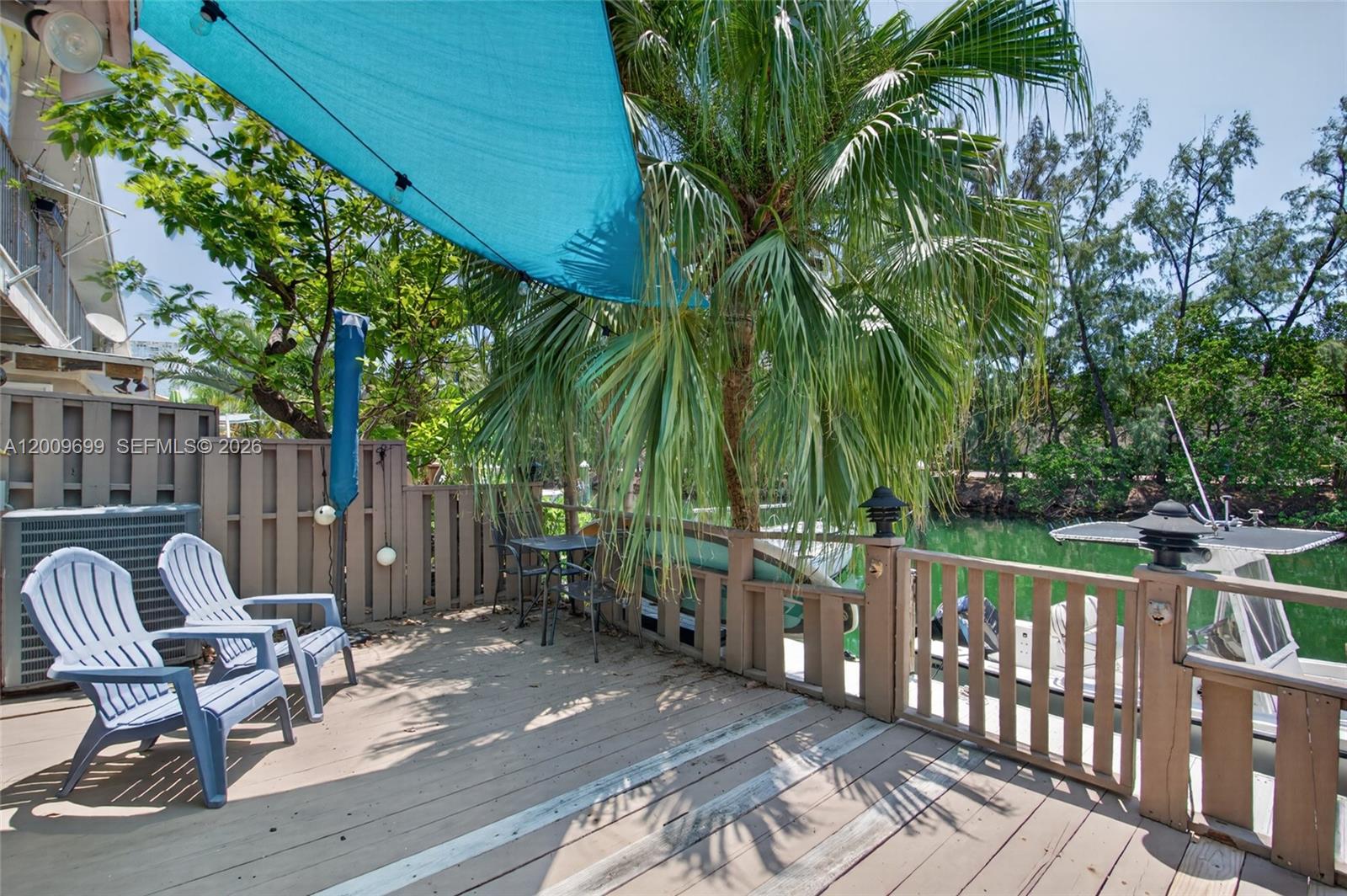 EASTERN SHORES - Residential