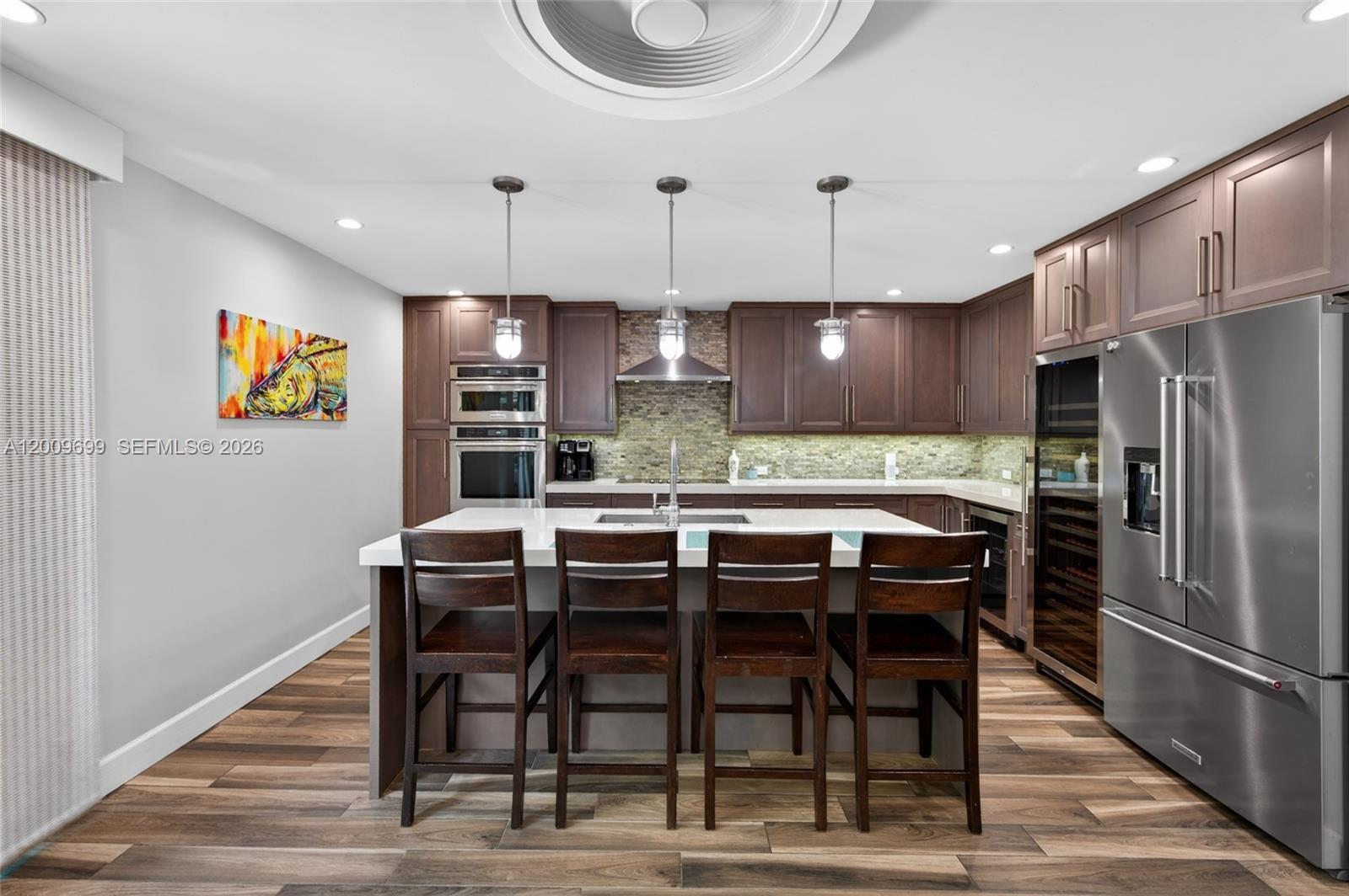 EASTERN SHORES - Residential