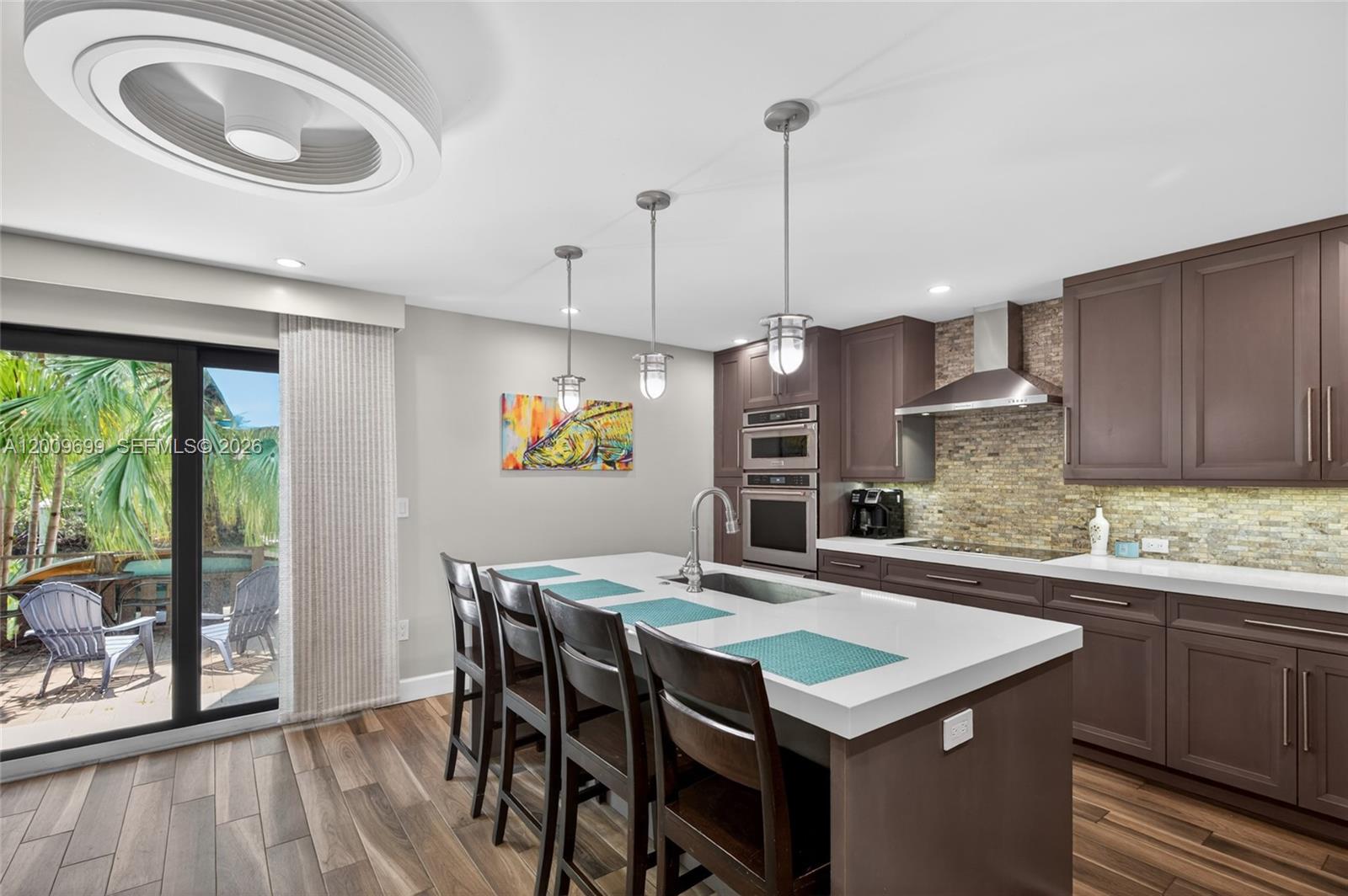 EASTERN SHORES - Residential