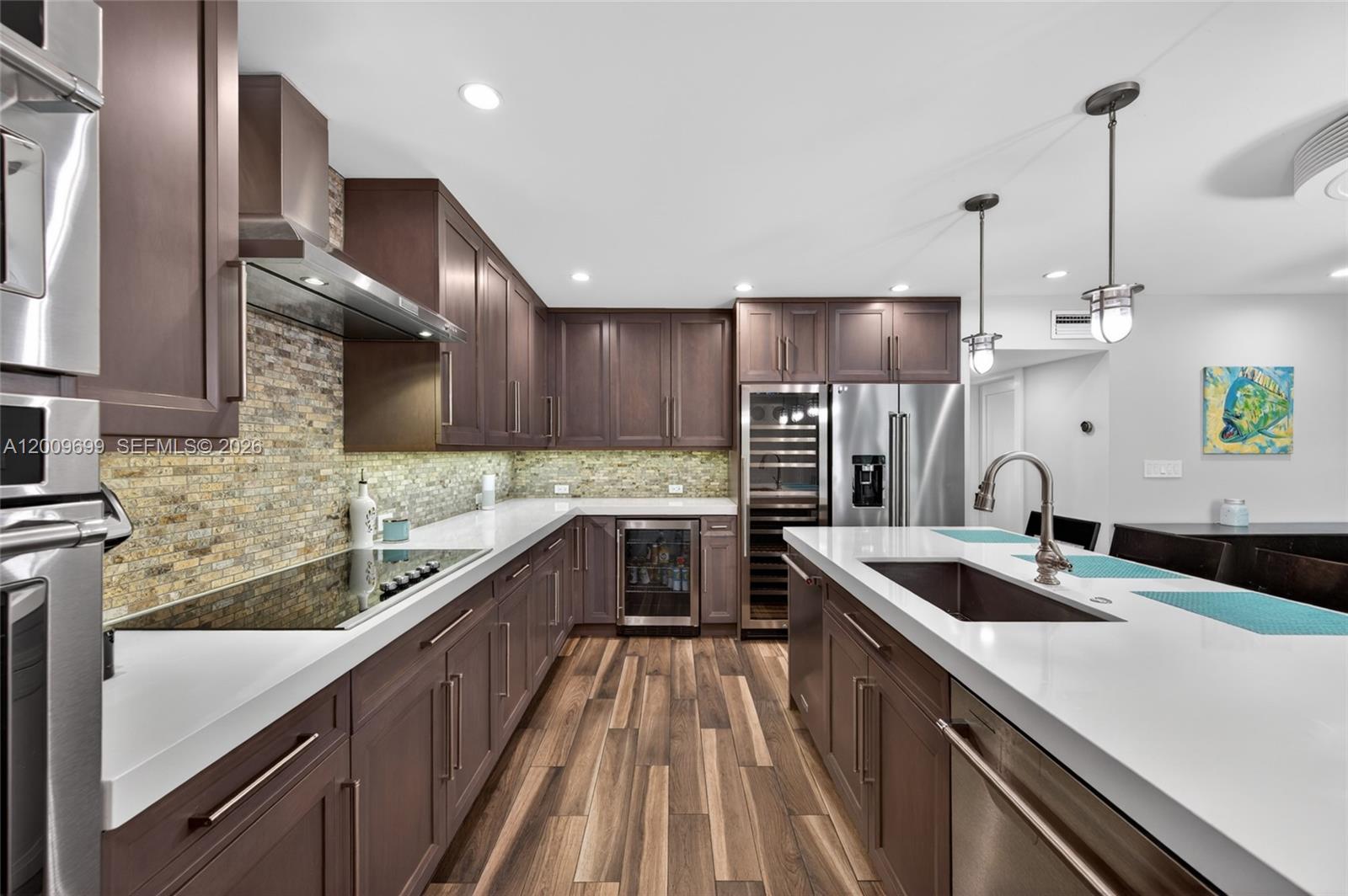 EASTERN SHORES - Residential