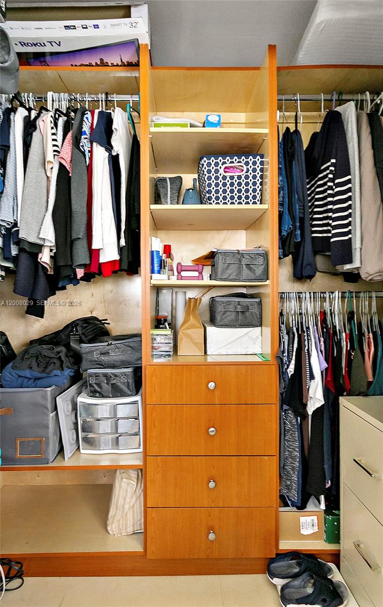 PALM SPRINGS SUB SEC A 4T - Residential