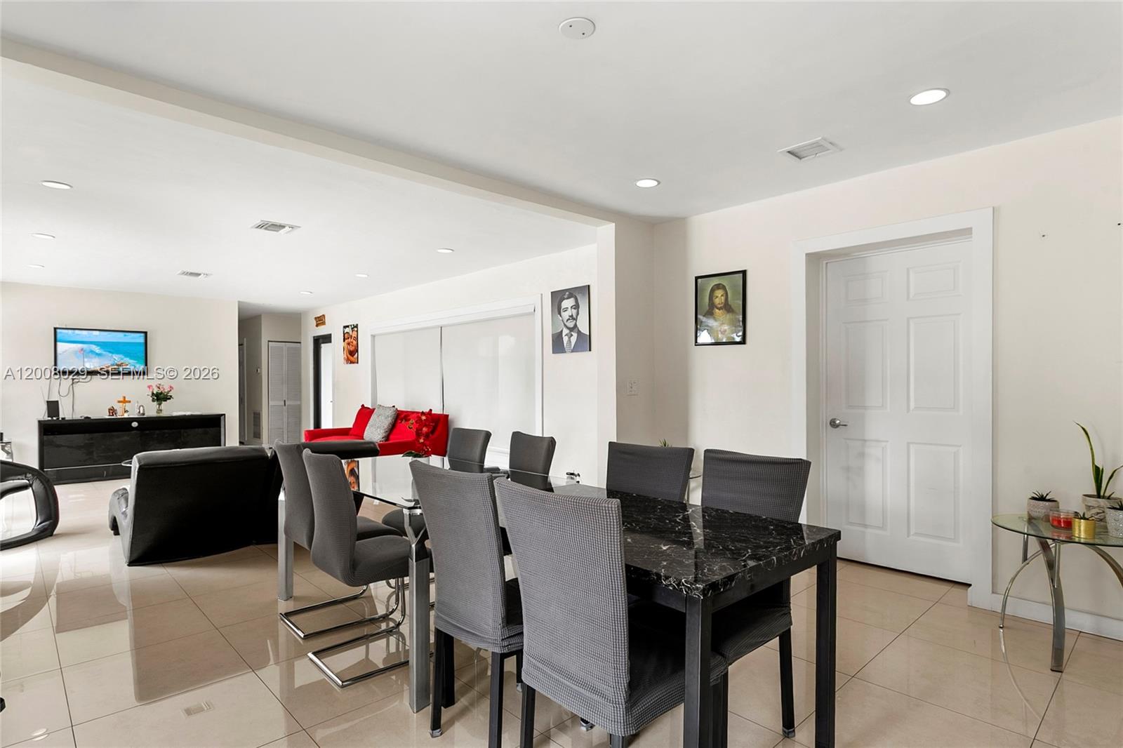 PALM SPRINGS SUB SEC A 4T - Residential