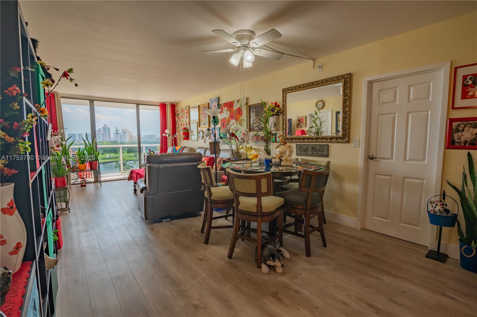 AVENTURA ELDORADO CONDO - Residential