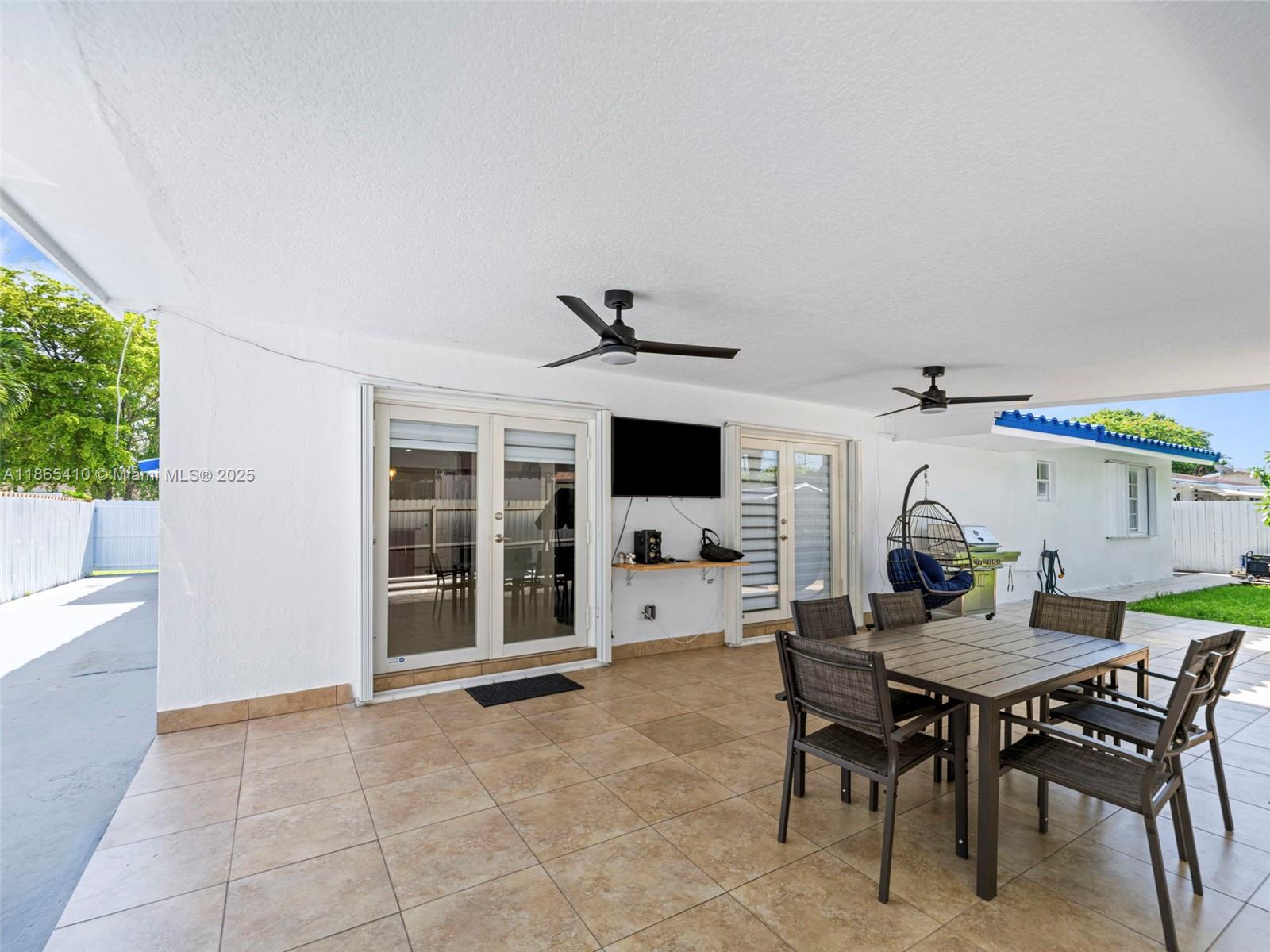 WINSTON PARK UNIT 6 - Residential