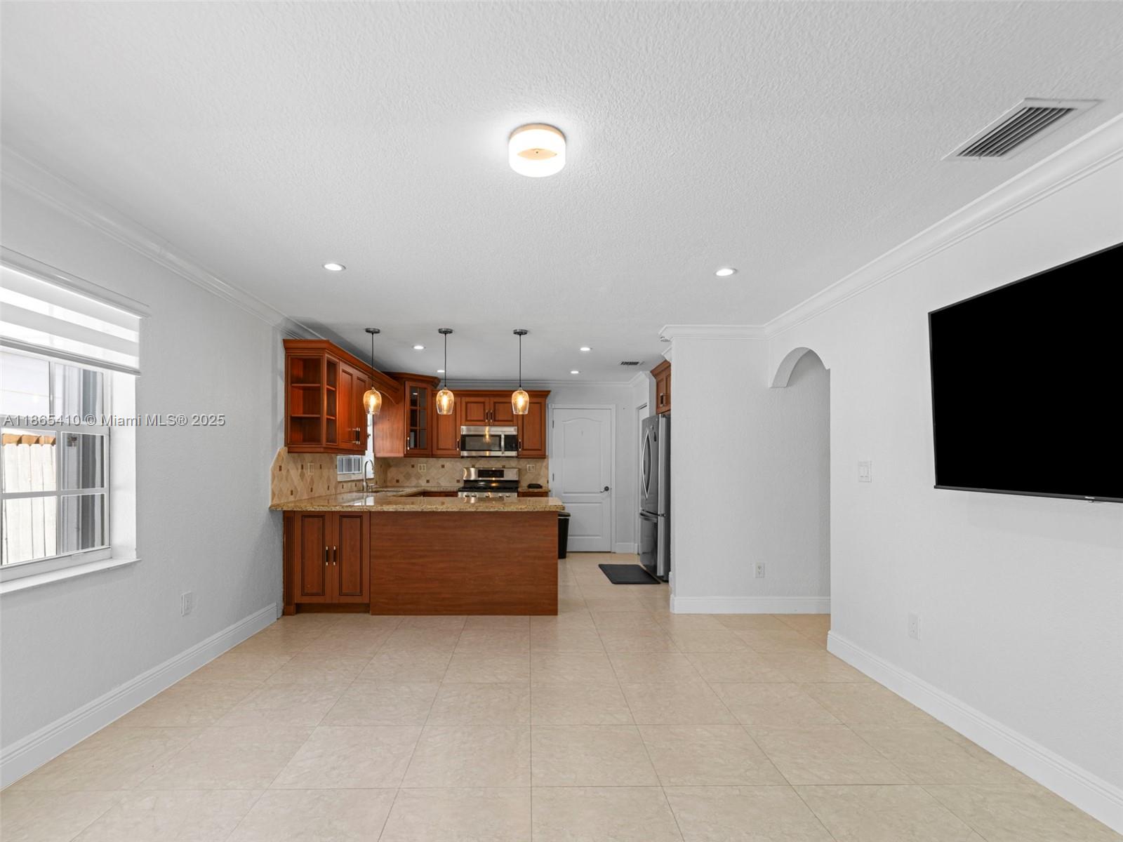 WINSTON PARK UNIT 6 - Residential