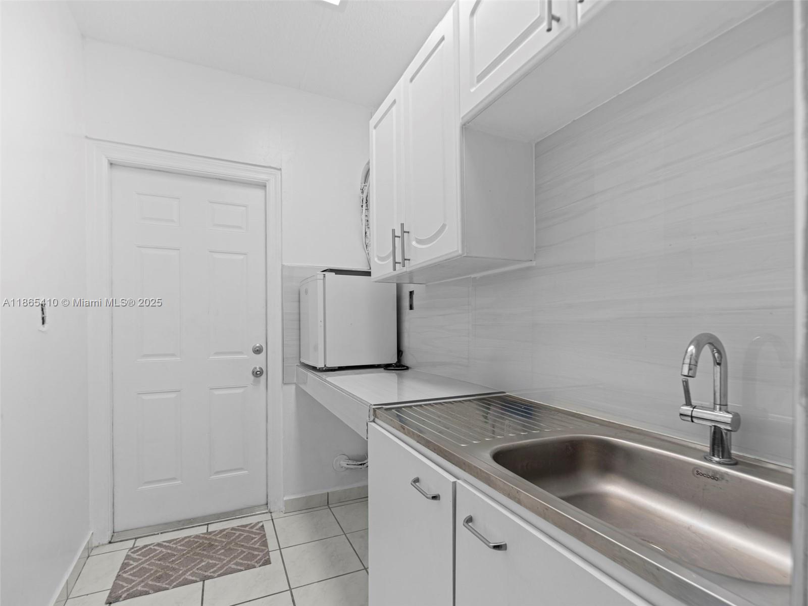 WINSTON PARK UNIT 6 - Residential