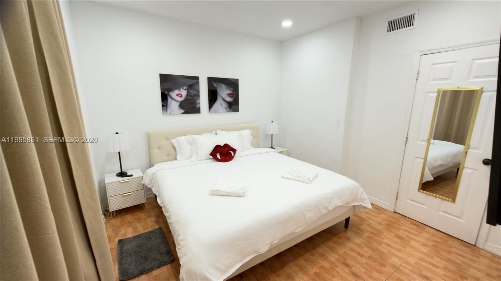 GROVE PARK - Residential