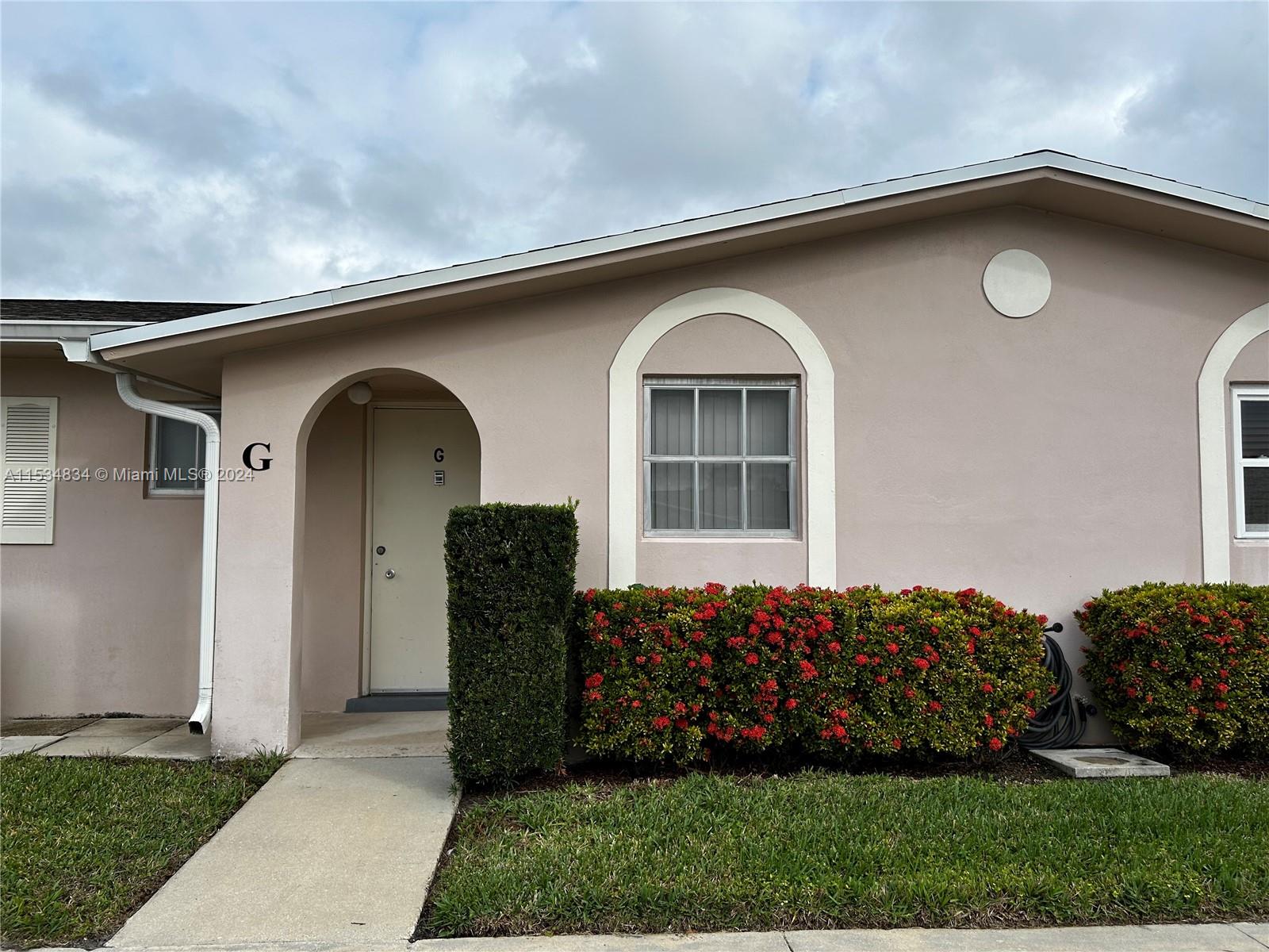 Property for Sale at 2700 Dudley Dr E Dr G, West Palm Beach, Palm Beach County, Florida - Bedrooms: 2 
Bathrooms: 2  - $168,000