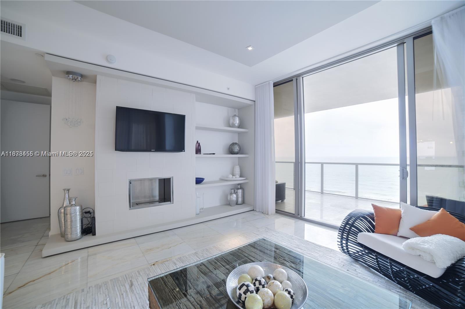 BAL HARBOUR NORTH SOUTH C - Residential Lease