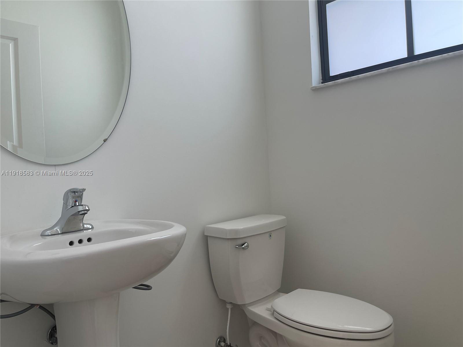 Corsica - Residential Lease