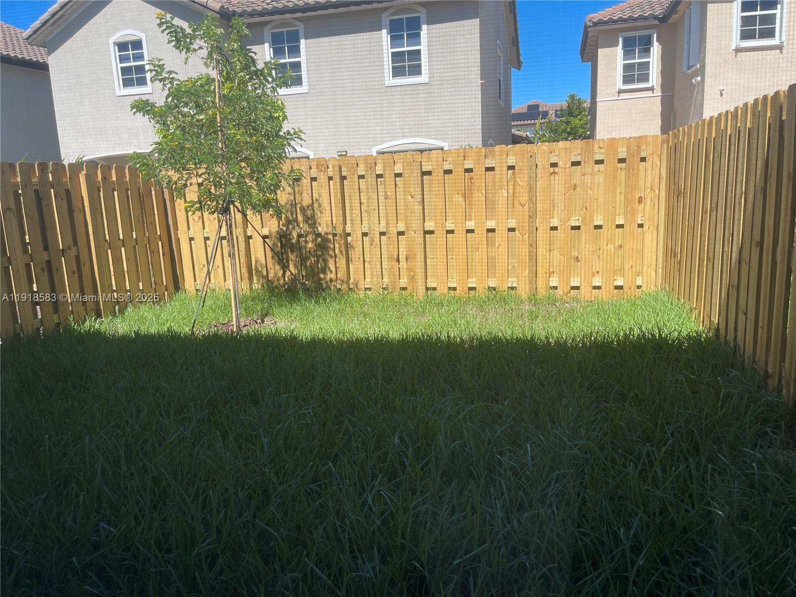 Corsica - Residential Lease